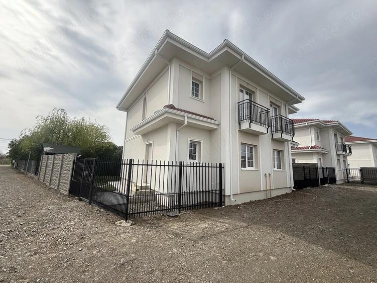 Casă cu 2 camere cu Teren 150 Mp în Sânandrei