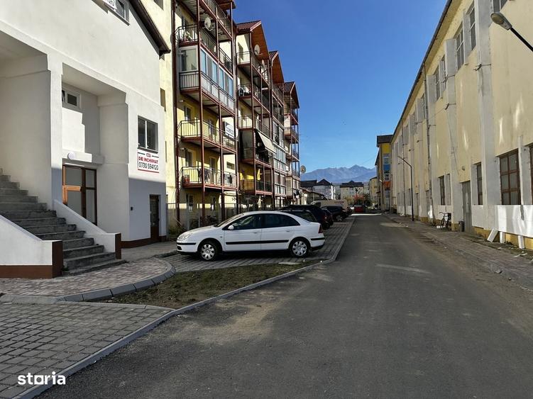 Spațiu comercial, de 310 mp, în Mârșa