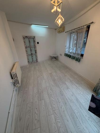 Spațiu comercial, de 20 mp, în Ultracentral