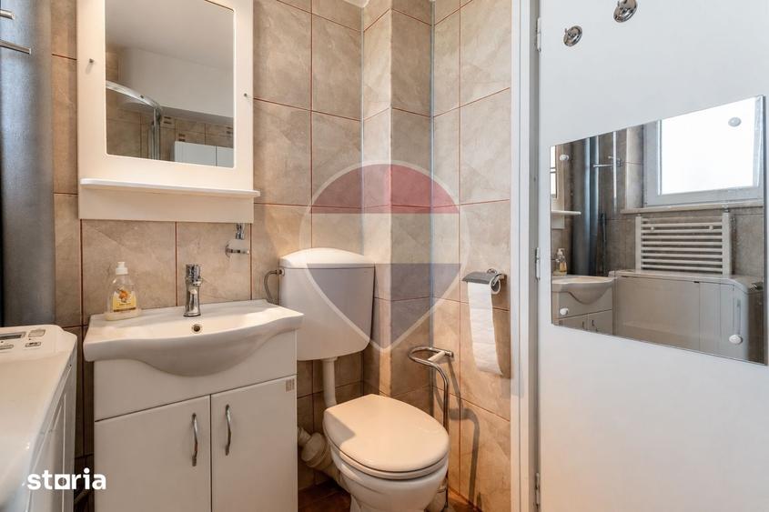 Apartament cu 3 camere semidecomandat în Grigorescu