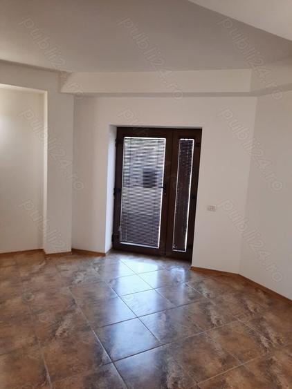 Spațiu comercial, de 30 mp, în Tomis II