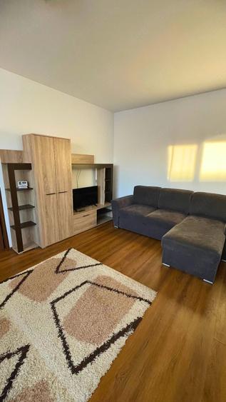 Apartament cu 2 camere semidecomandat în Florești