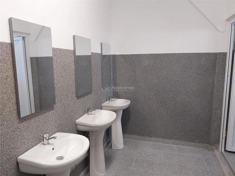 Casă cu Teren 300 Mp în Central