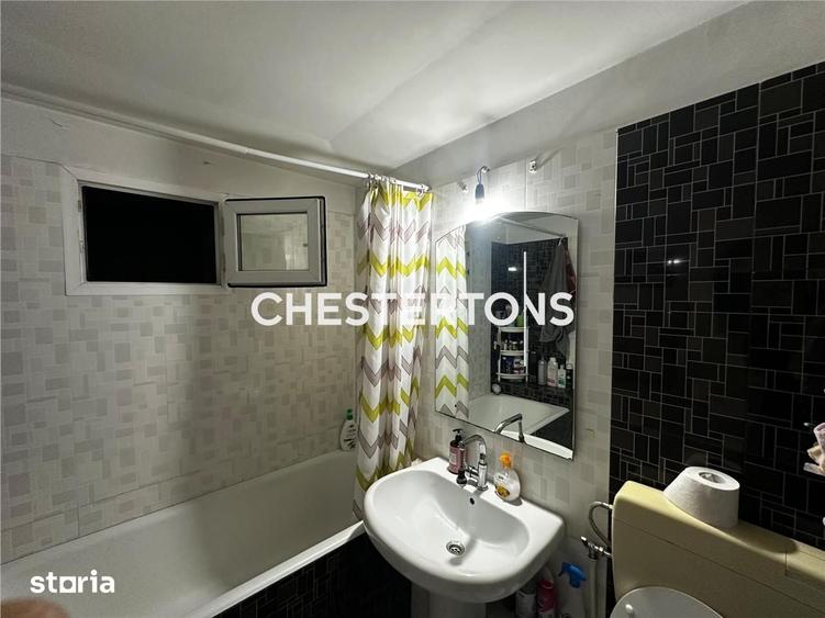 Apartament cu 3 camere în Rahova