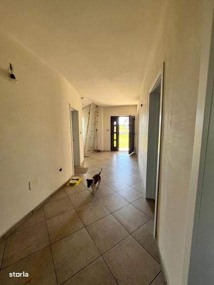 Casă cu 4 camere în Siminicea