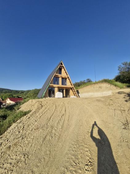 Casă cu 4 camere în Fodora