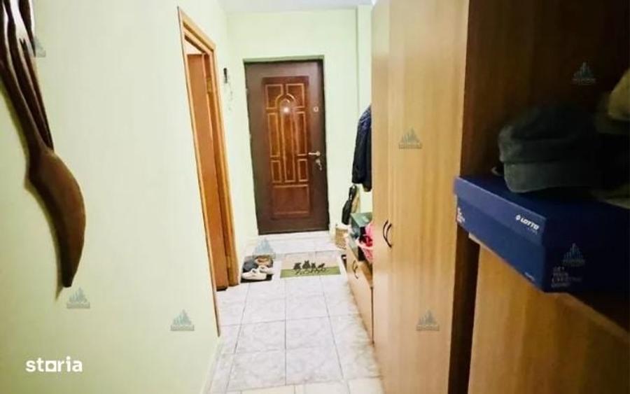 Casă cu 4 camere în Uiești