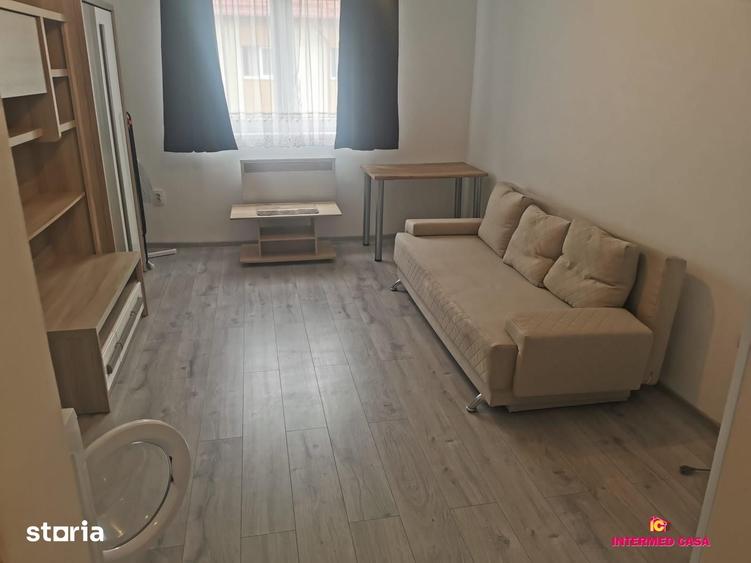 Apartament cu 2 camere în Vasile Aaron