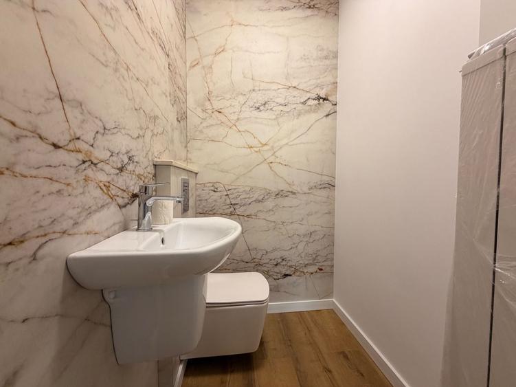 Apartament cu 5 camere decomandat în Floreasca