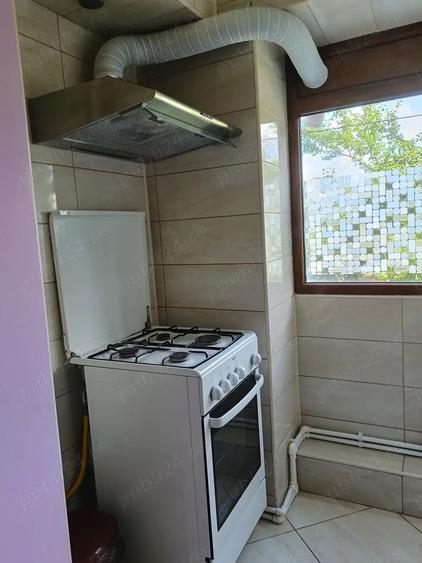 Garsonieră decomandată în Central