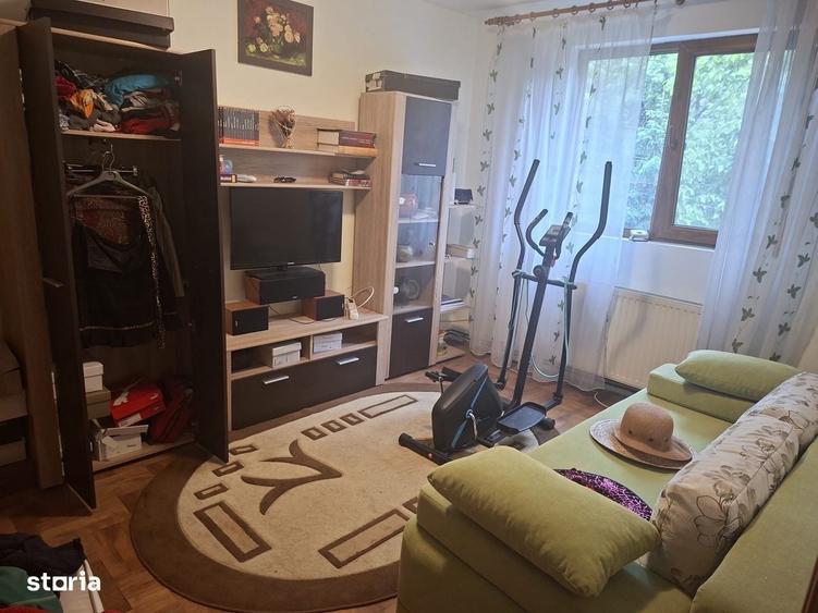 Casă cu 4 camere în Bucov