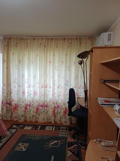 Garsonieră decomandată, mobilată în 13 Septembrie