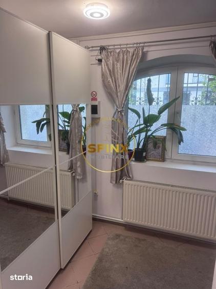 Casă cu 7 camere cu Teren 170 Mp în 13 Septembrie