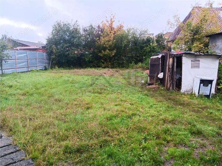 Casă cu Teren 700 Mp în Filiași