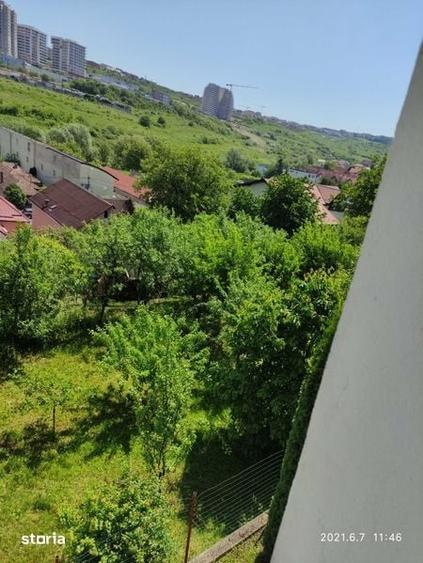 Inchiriez apartament cu o camera in cartierul Manastur ,str.Balea nr.3 - 1