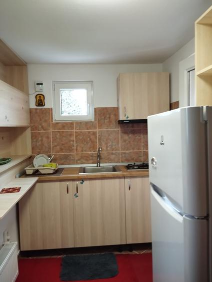 Garsonieră decomandată în Central