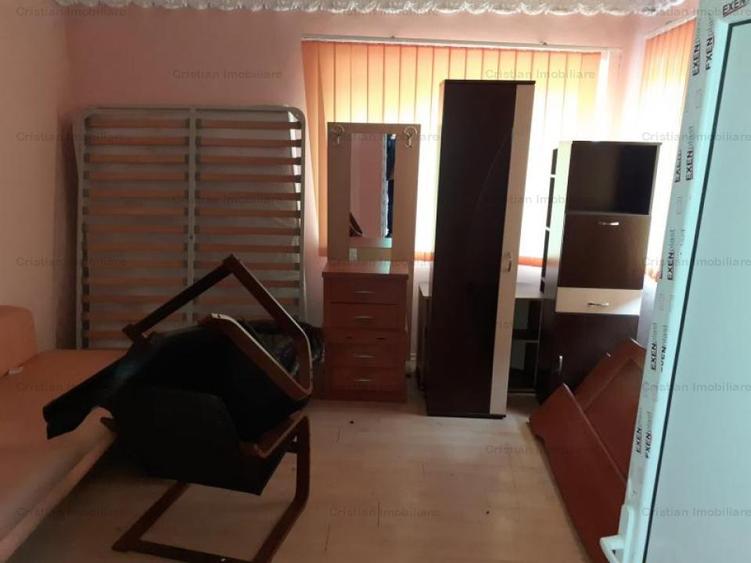 Casă cu 1 camere cu Canalizare în Central