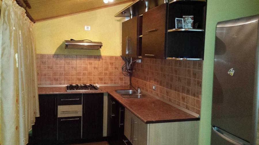 Apartament cu 3 camere semidecomandat în Aleea Tudor Neculai
