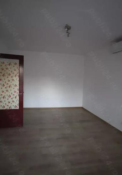 Apartament cu 2 camere decomandat în Gorjului