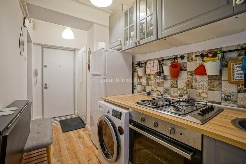 Apartament cu 2 camere semidecomandat în Floreasca