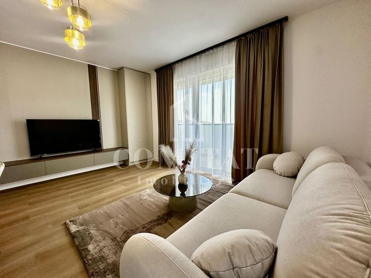 Prima închiriere! Apartament 3 camere | Parcare | Terasă | Eroilor - 4
