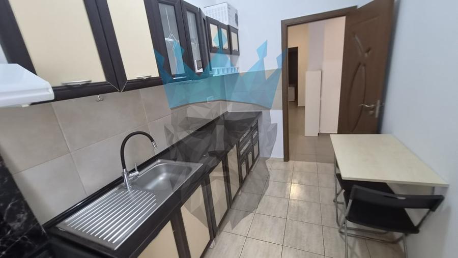 Apartament cu 3 camere decomandat, mobilat în Sisești