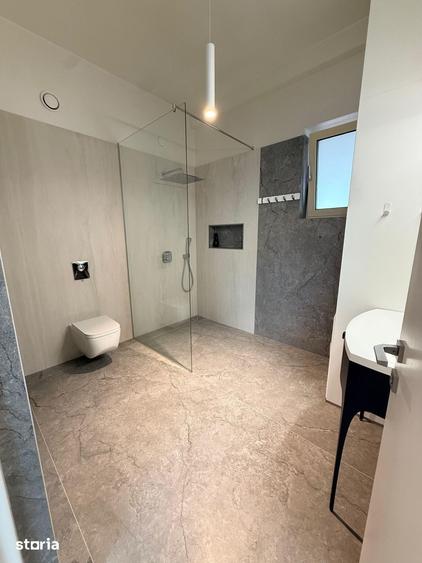 Casă cu 3 camere decomandat cu Teren 508 Mp în Ițcani