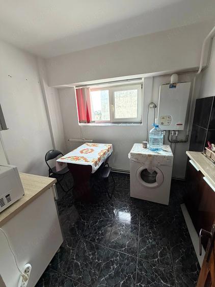 Apartament cu 2 camere decomandat în Exterior Vest