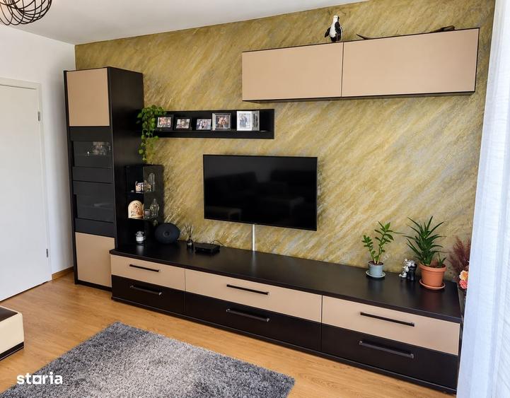 Apartament cu 3 camere decomandat în Avantgarden