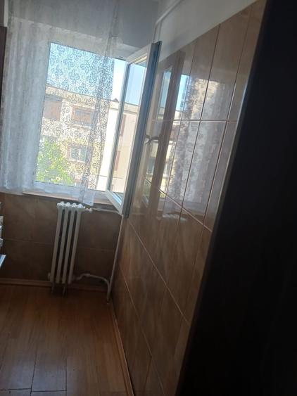 Garsonieră decomandată în Exterior Vest