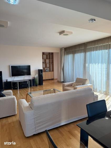 Apartament cu 4 camere în Grivița