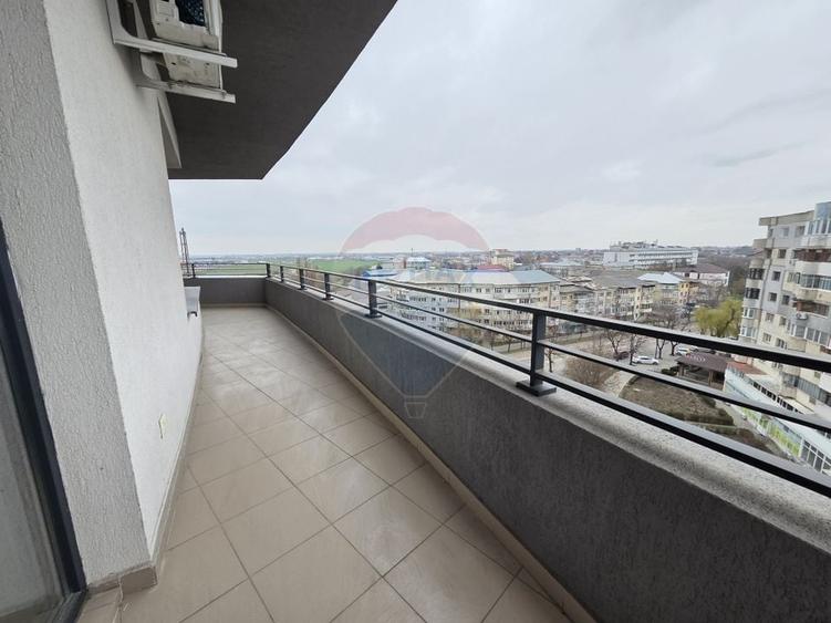 Apartament cu 3 camere decomandat, mobilat în Obor