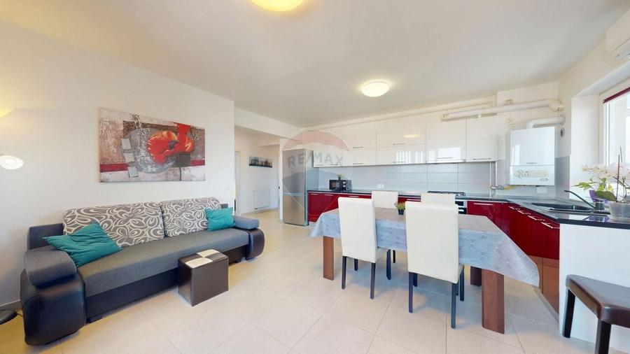 Apartament cu 3 camere decomandat, mobilat în Avantgarden