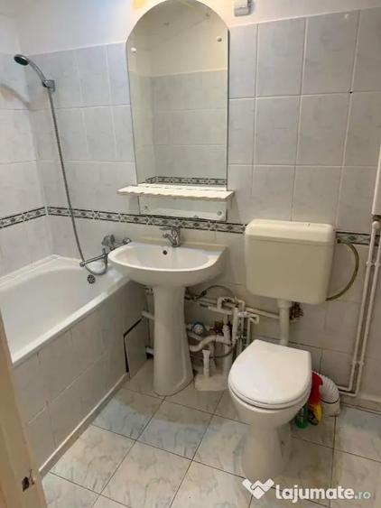 Garsonieră în Răcădău