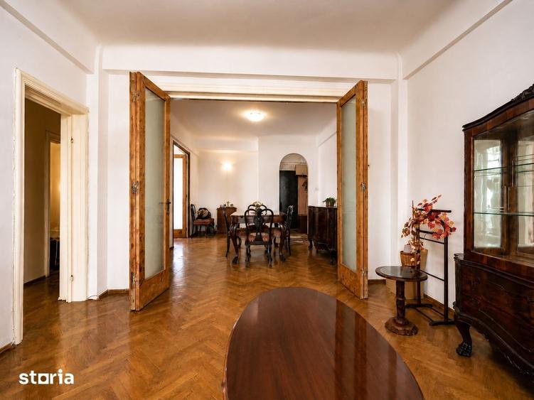 Apartament cu 4 camere în Eminescu