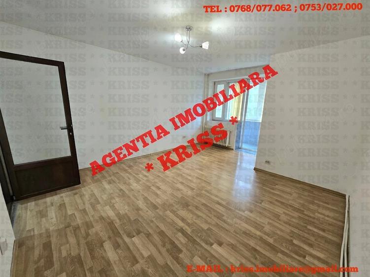 Garsonieră semidecomandată în Craiovei