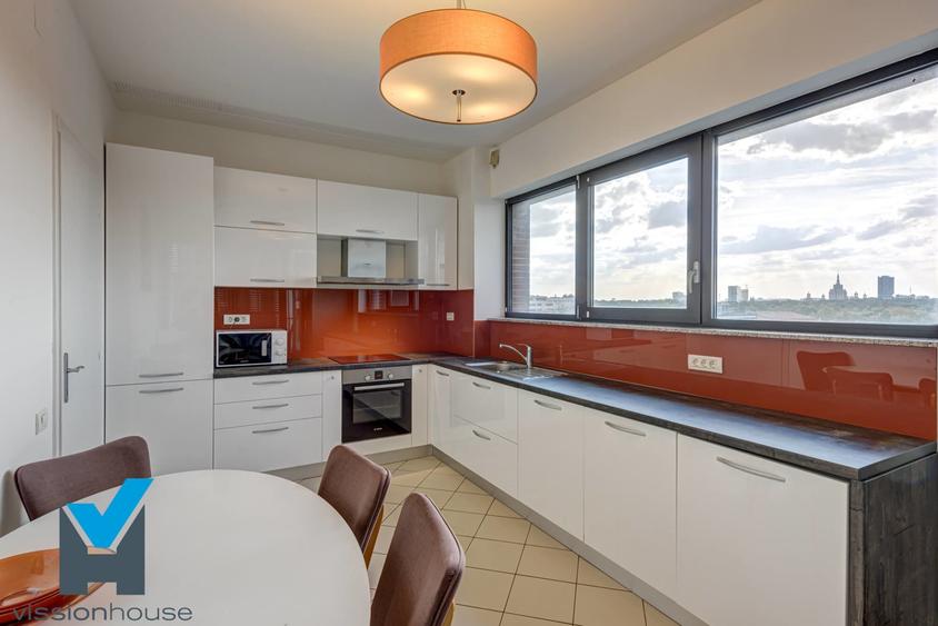 Apartament cu 4 camere decomandat, mobilat în Herăstrău