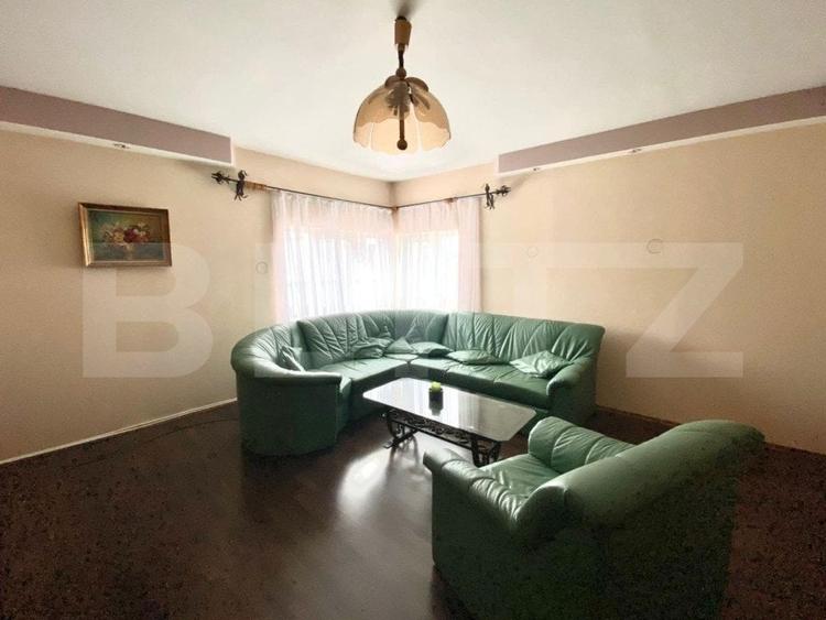 Casa individuala, zona centrala Radauti - 1