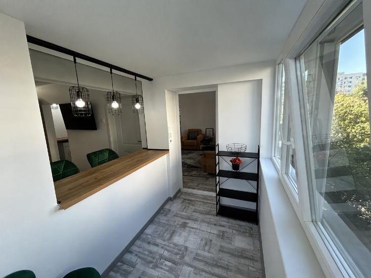 Apartament cu 2 camere circular în Titan