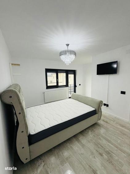 Casă cu 3 camere cu Teren 500 Mp în Domnești