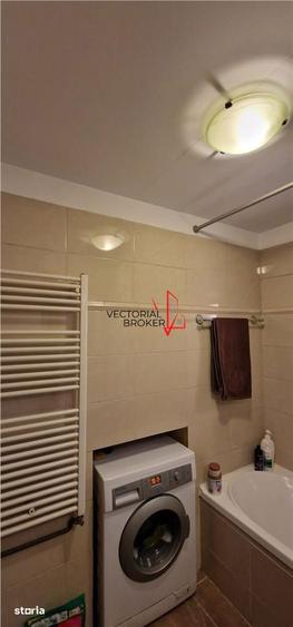 Apartament cu 3 camere decomandat, mobilat în Tei