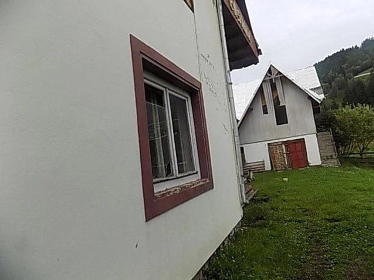 Casă cu Teren 900 Mp în Nord