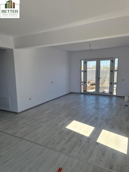 Casă individuală cu 3 camere cu Teren 375 Mp în Berceni