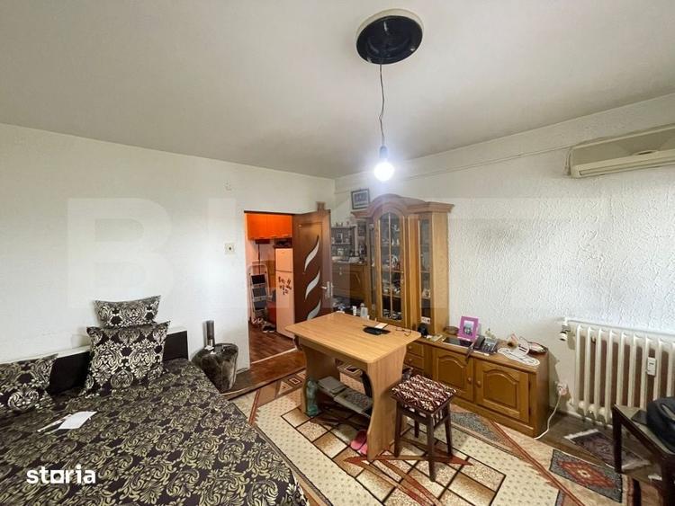 Garsonieră în Brazda lui Novac