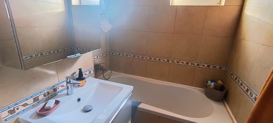 Apartament cu 2 camere decomandat în Titan