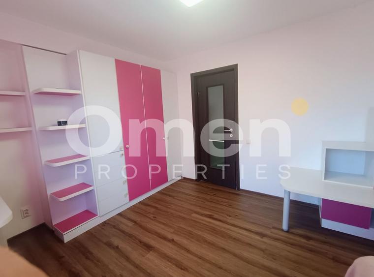 Apartament cu 4 camere decomandat, mobilat în Progresul