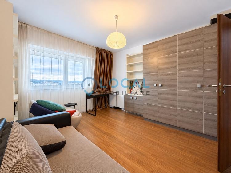 Apartament cu 3 camere semidecomandat, mobilat în Mărăști