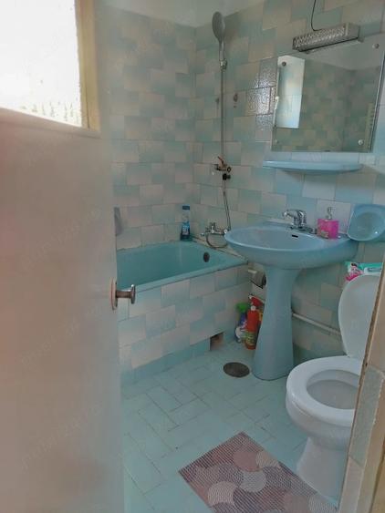 Apartament cu 4 camere decomandat în Cumpăna