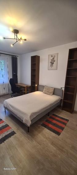 Proprietar, închiriez apartament 2 camere decomandat  - 7