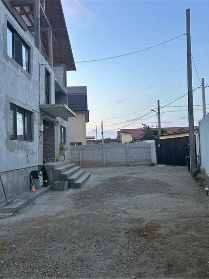 Casă cu Teren 789 Mp în Gării